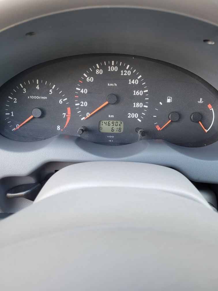 Nissan Micra K11 1.0 Bogata wersja Klima Elektryka