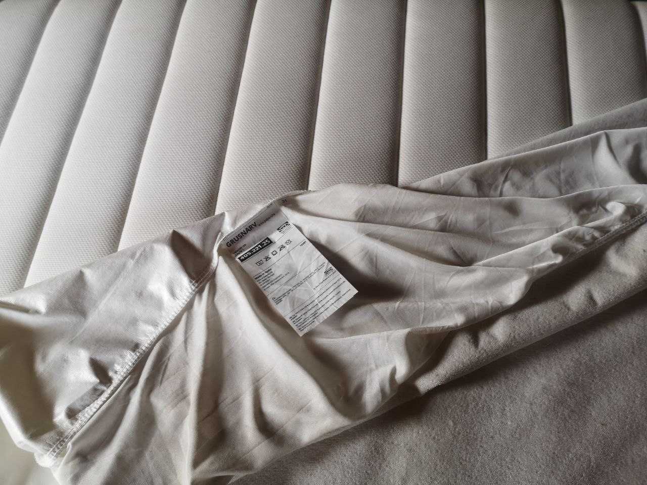 Colchão IKEA VALEVÅG 140x200 usado uma vez com capa especial GRUSNARV