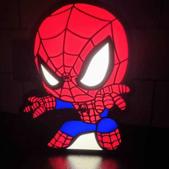 Candeeiro Spider com LEDs – Estilo e luz com classe (e teias!)