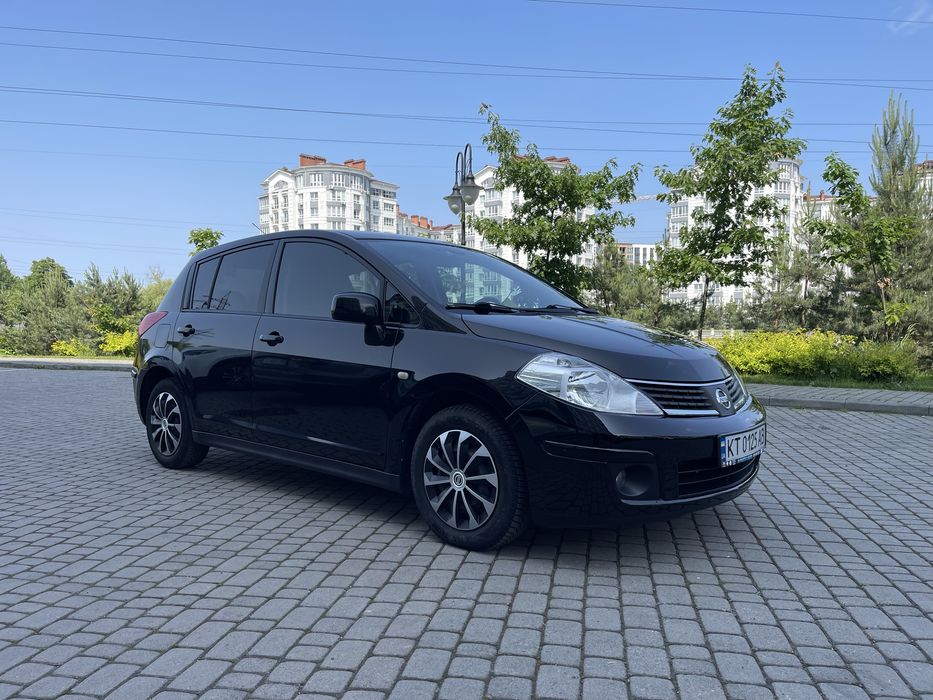 Nissan Tiida 1,8 FL