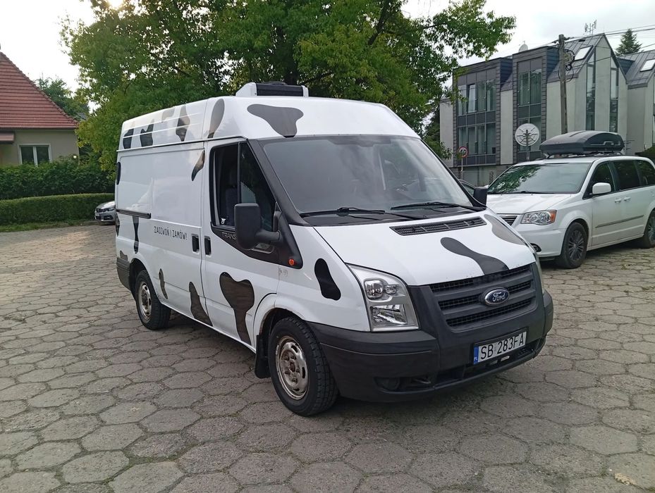 Ford Transit  Ford Transit izoterma-przewóz leków