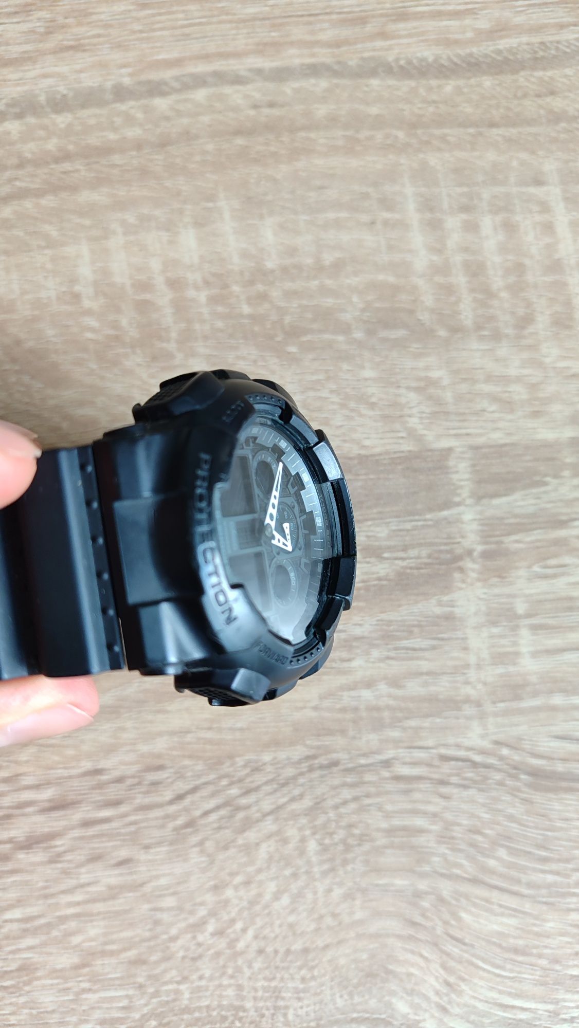 часы Casio G-Shock GA-100