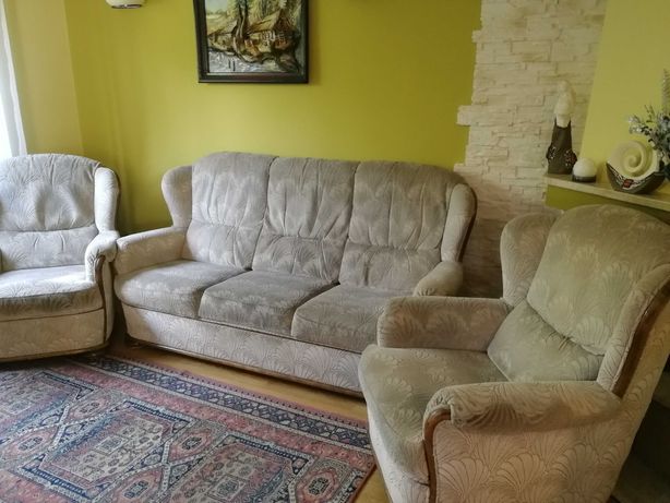Zestaw mebli - sofa + fotele