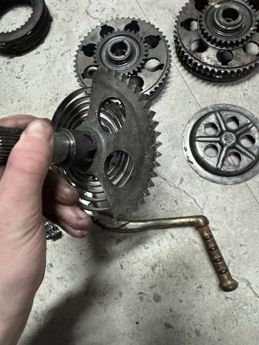 Деталі іж планета 5