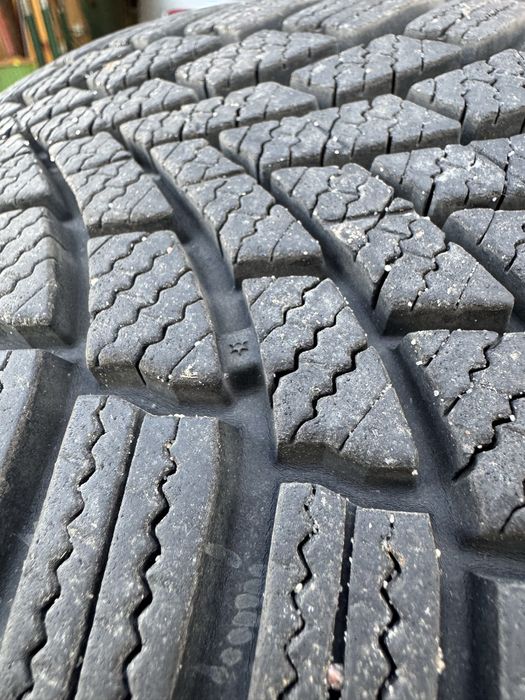 Koła (alufelgi z oponami) 205/55 R16 zimowe Bridgestone