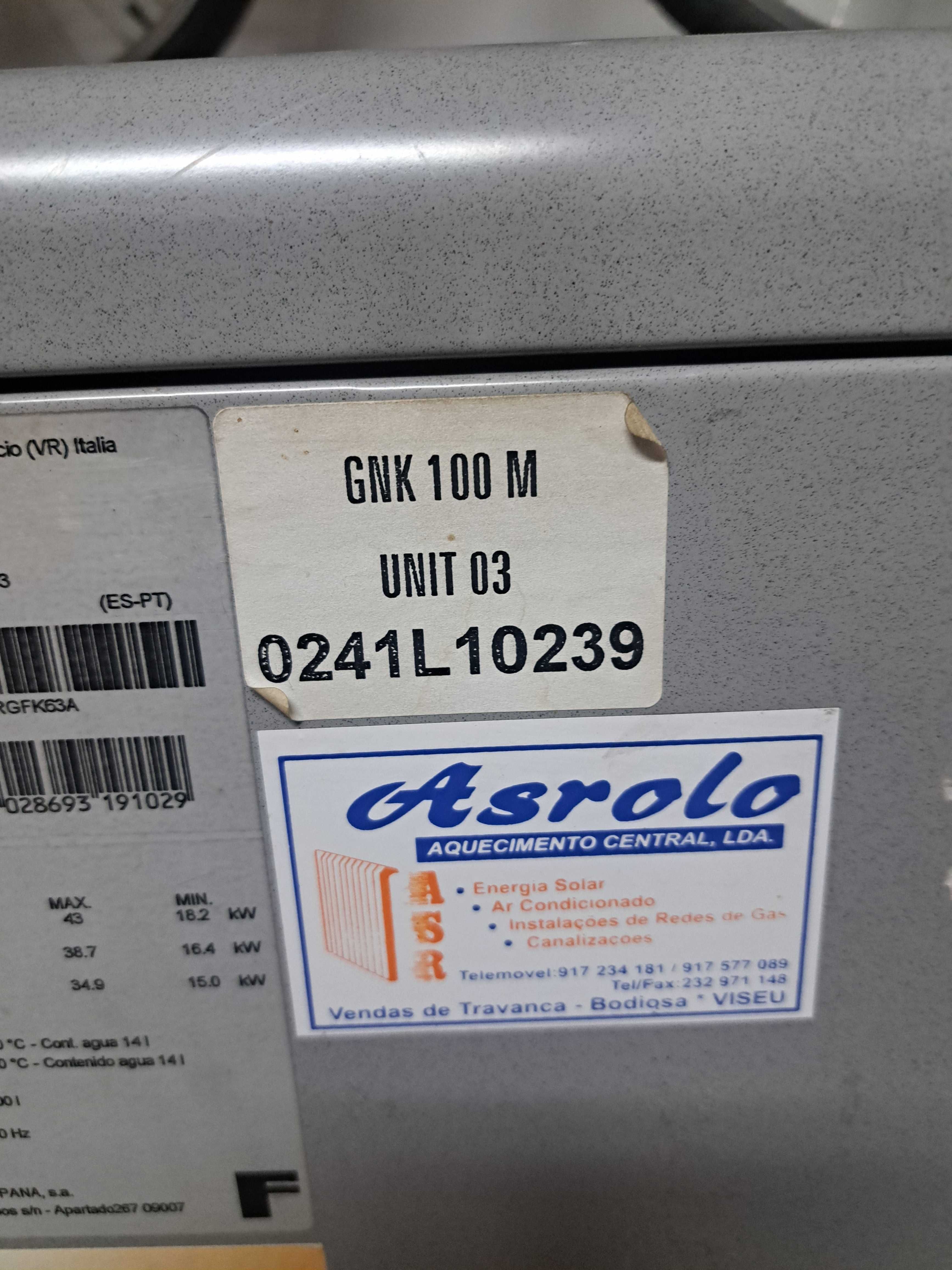 Caldeira de aquecimento a gasóleo, depósito e gasóleo