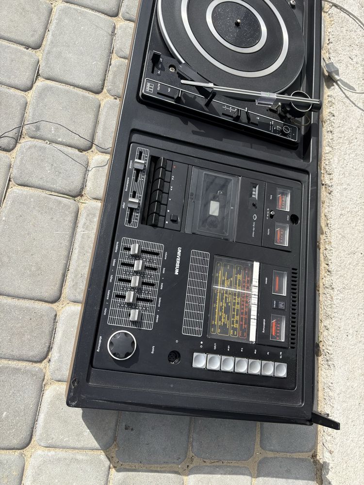 Gramofon Kombajn Niemiecki UNIVERSUM.Transport.Wysyłka caly kraj.