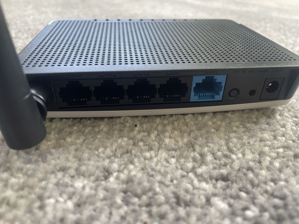 Роутер Netis WF2411R