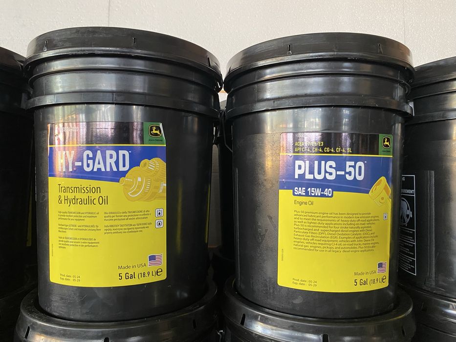 Масло 15W40 Plus 50 John Deere смазку GREASE-GARD