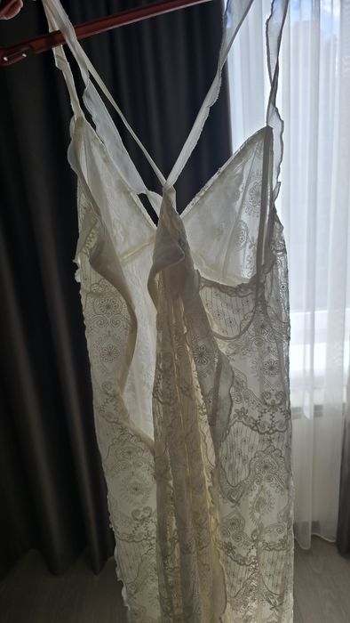 Сукня ZARA шикарна біла мереживна, весільна