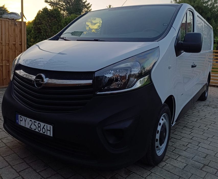 Opel Vivaro long 1,6 bi Turbo 2017 rok 164000 przebiegu