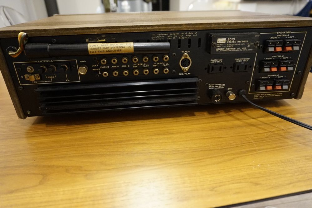 Sansui 8010 czarna wersja 771 amplituner vintage