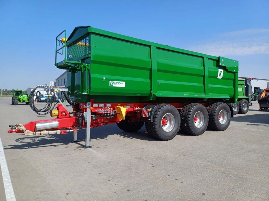 Kroeger MUK 402 Kröger  Przyczepa Kröger MUK 402 z plandeką