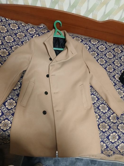 Продам пальто осінє