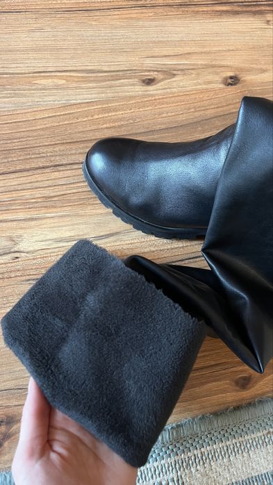 Ботфорди чорні шкіряні