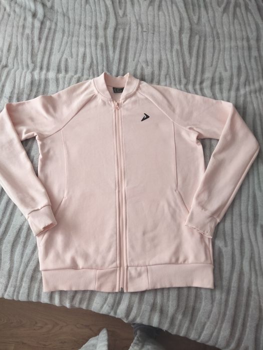 Спортивная кофта,новая!