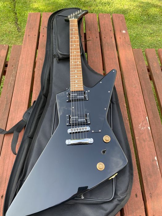 Gitara elektryczna explorer