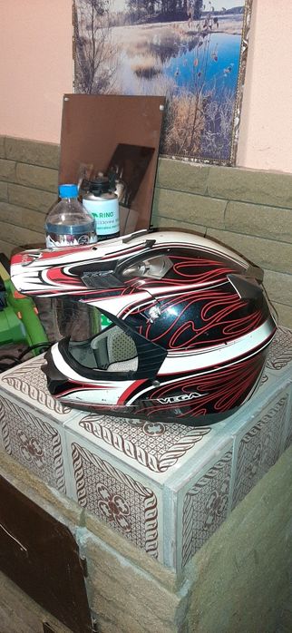 Мото шлем кроссовый