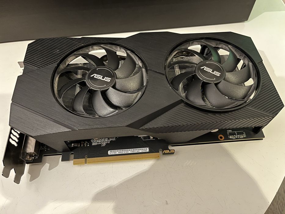 Asus Geforce GTX 1660 6gb OC