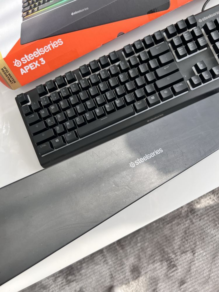Klawiatura STEELSERIES Apex 3 TKL
