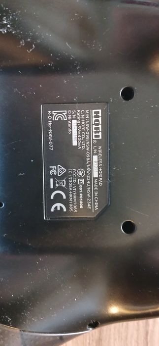 Продам геймпад HORI. Switch Joy-Con Grip,