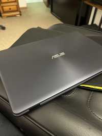 ASUS A542U como novo