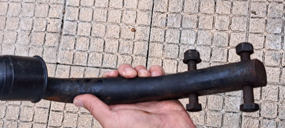 Bola de reboque usada