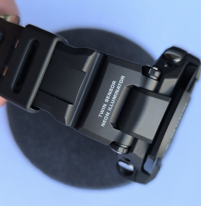 Casio G-SHOCK GA-1000 ST 5302