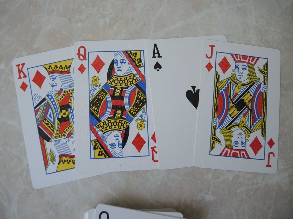 Сувенирные игральные карты Симферопольский вино-коньячный завод, новые