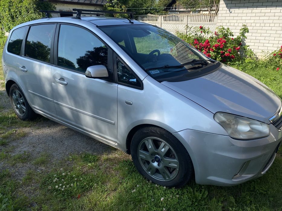 Продам Ford C-Max. Терміновий продаж.
