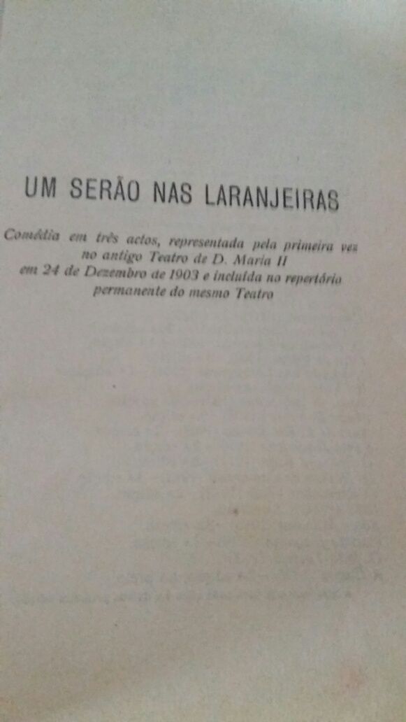 Livro-Um serao nas laranjeiras J.Dantas 1915. E encosta livros.