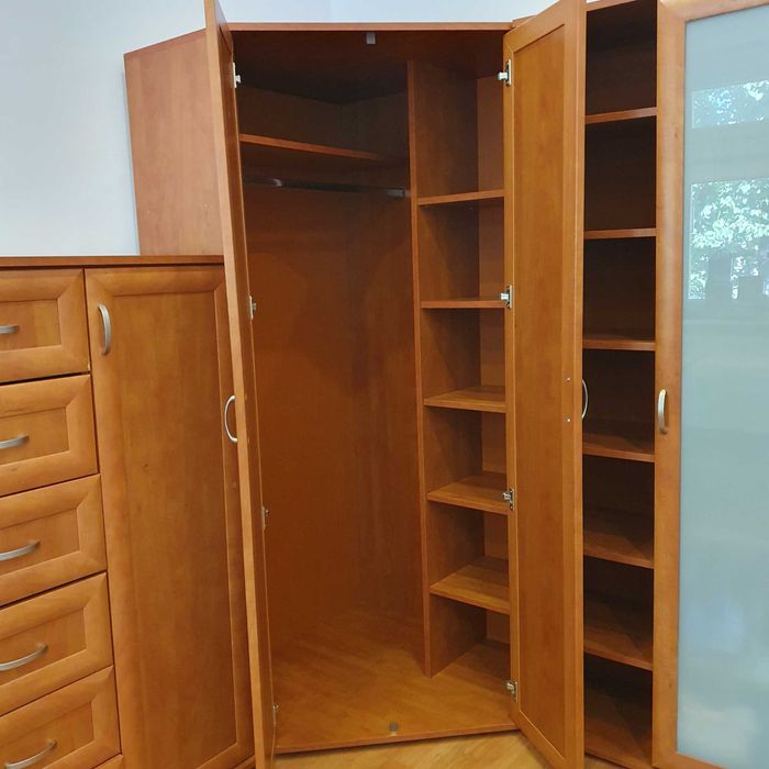 Meble do pokoju porzadne