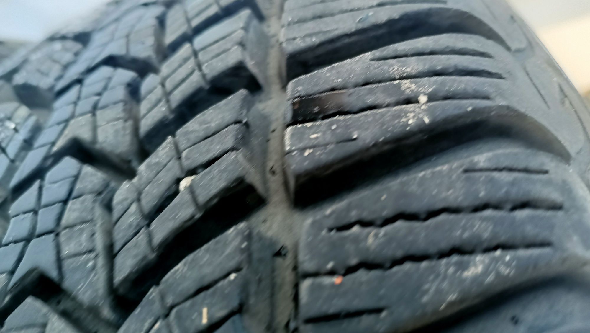 Koła zimowe felgi 16 5x114,3 et47 Renault Megane Laguna 205/60/16 nowe