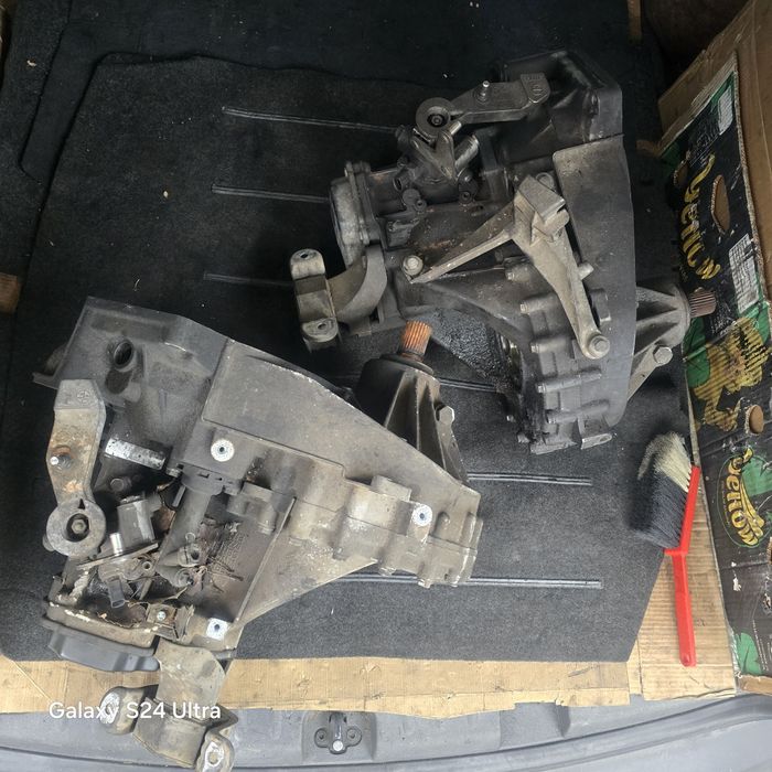 Skrzynia biegow T5 T6  1.9tdi 2.0tdi  zostało 6szt