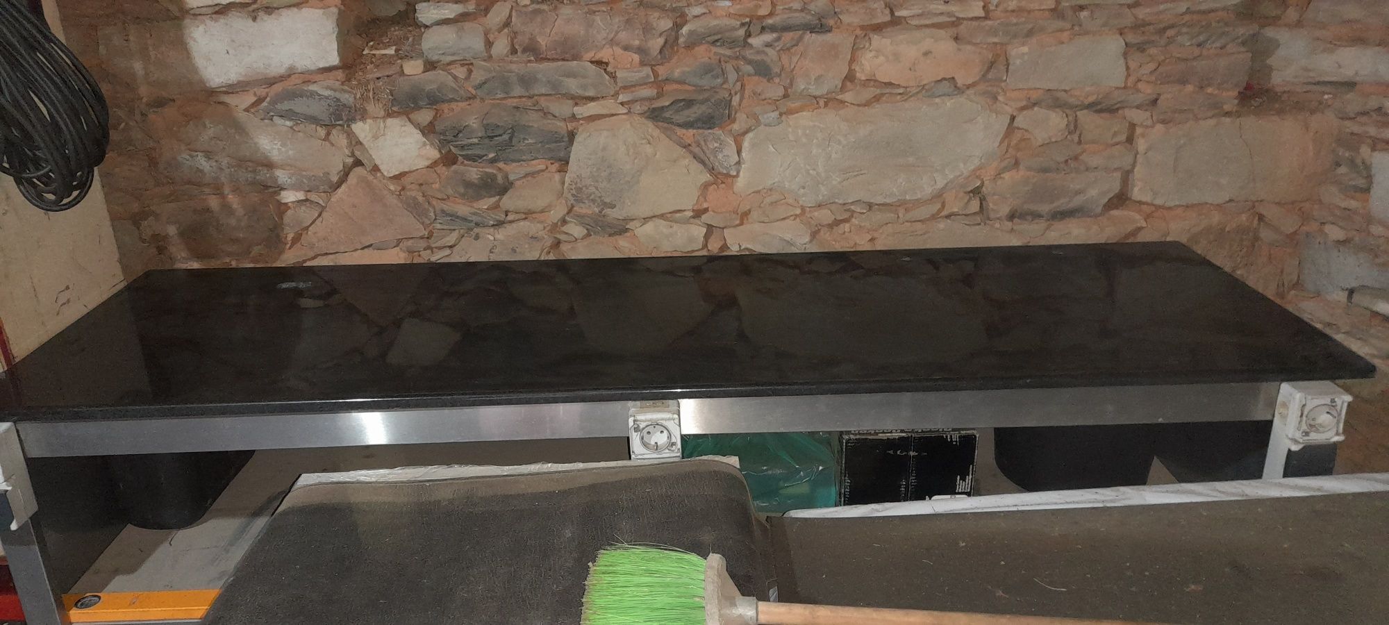 Bancada de Inox e Pedra