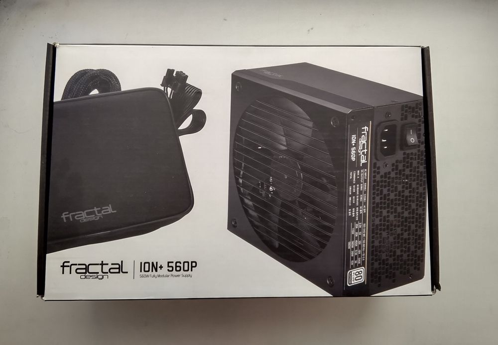 Блок питания  Fractal Design Ion + Platinum 560W