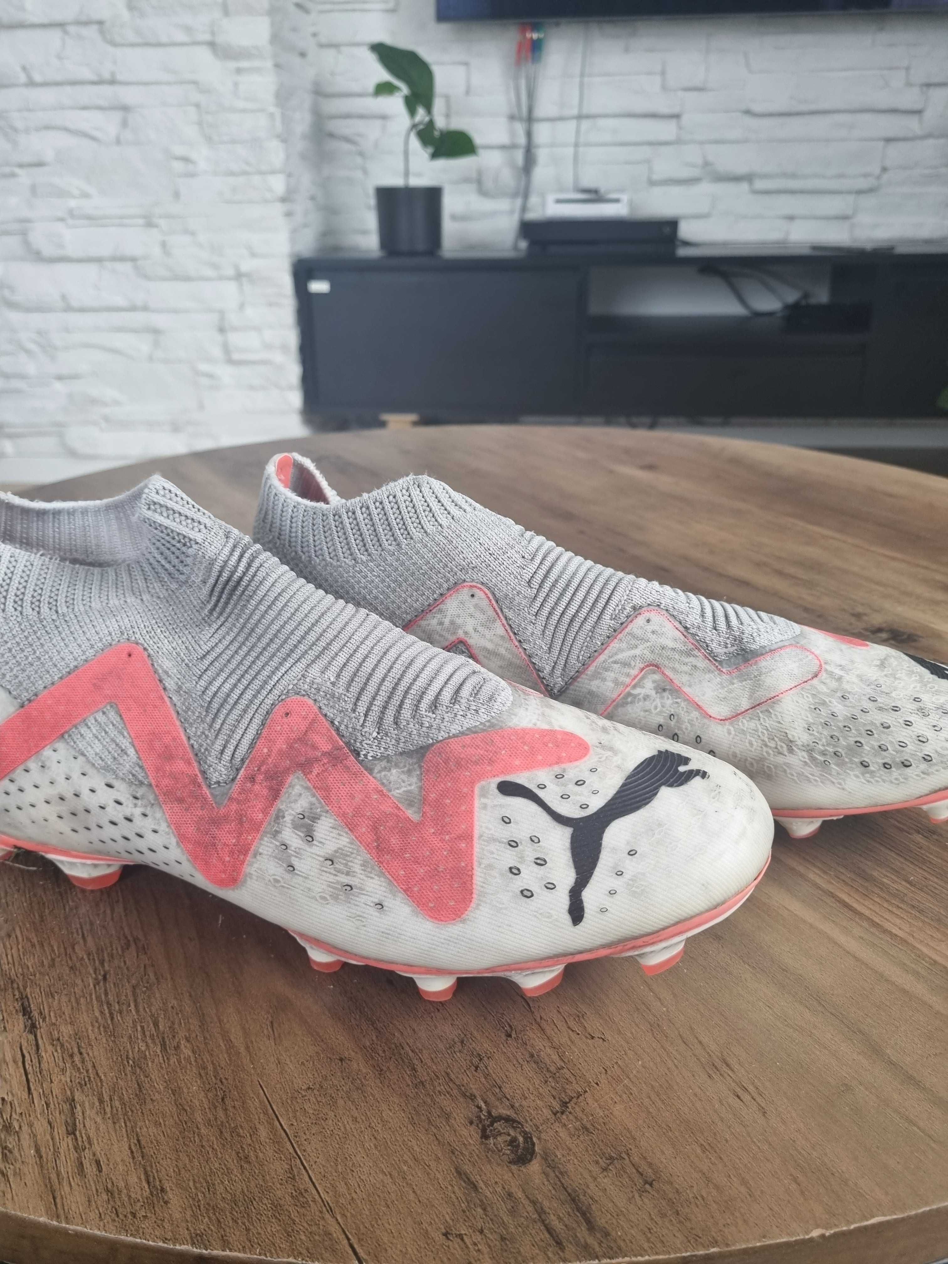 Buty piłkarskie PUMA rozmiar 41