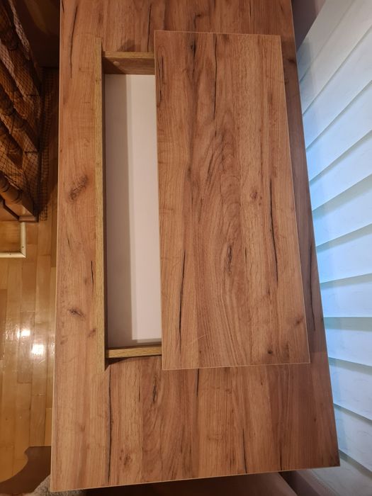 Продам підвісну полицю