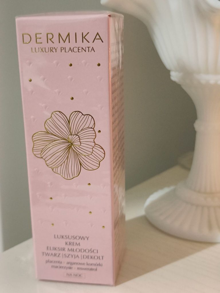 Krem przeciwstarzeniowy do twarzy Dermika Luxury Placenta na noc 50 ml