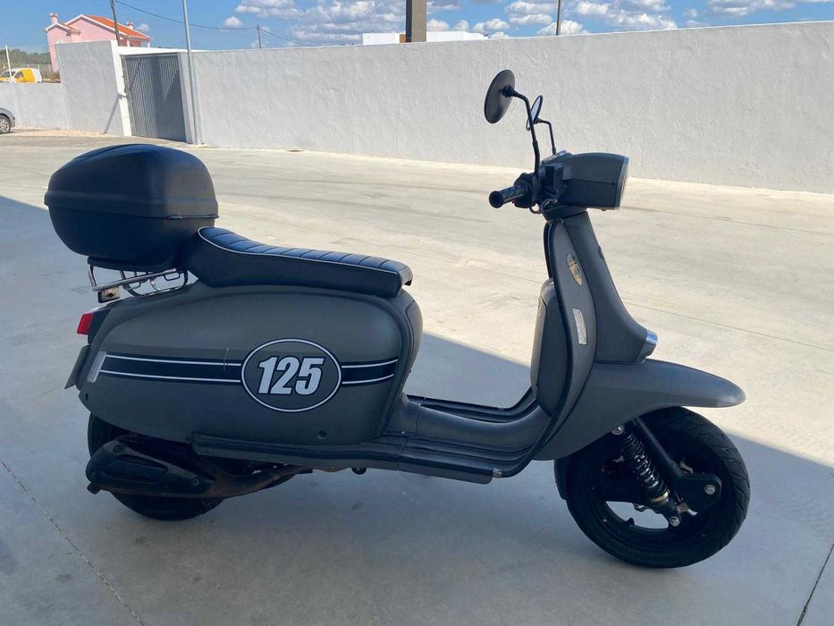 Mota Scooter 125cc - Estilo Retro