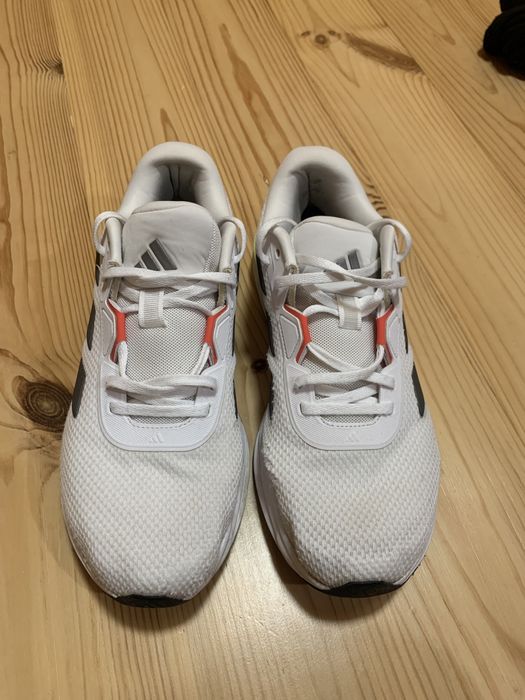 Кросівки чоловічі, розмір 42, білий колір