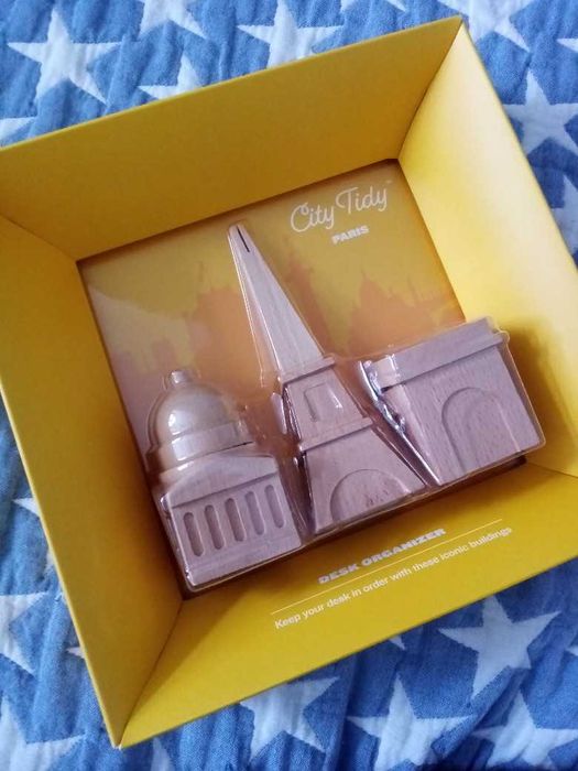 Designerski organizer na biurko drewno Paris Luckies