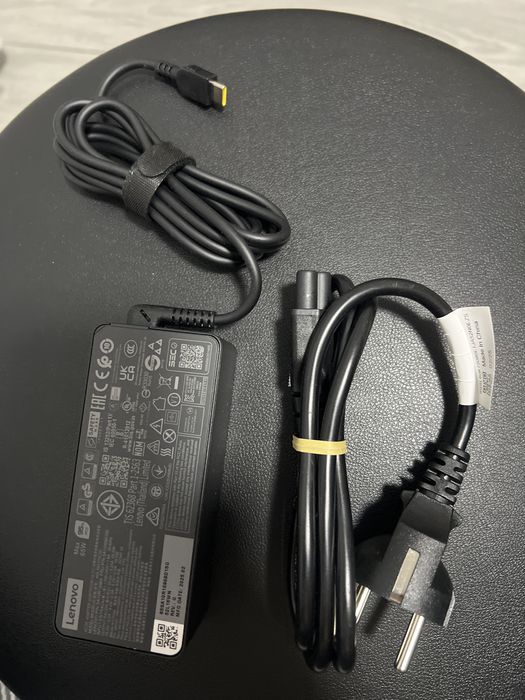 Зарядний пристрій Lenovo 65w