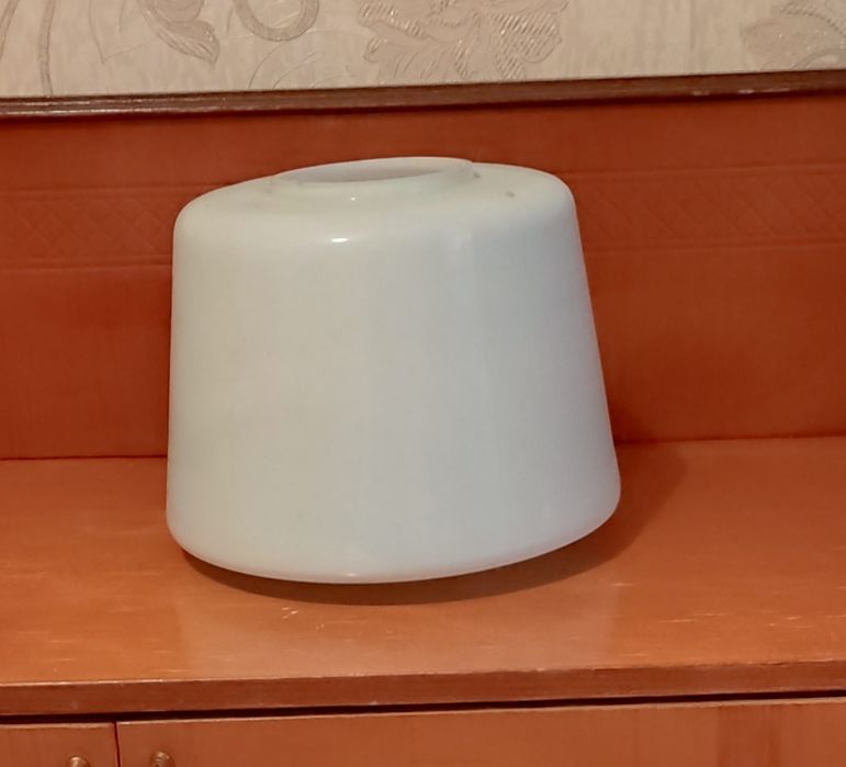 Плафоны 2 штуки б/у