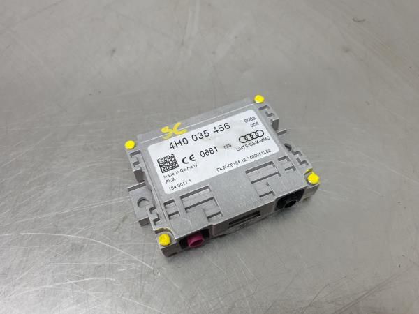 Amplificador de antena AUDI A3 Limousine (8VS, 8VM)