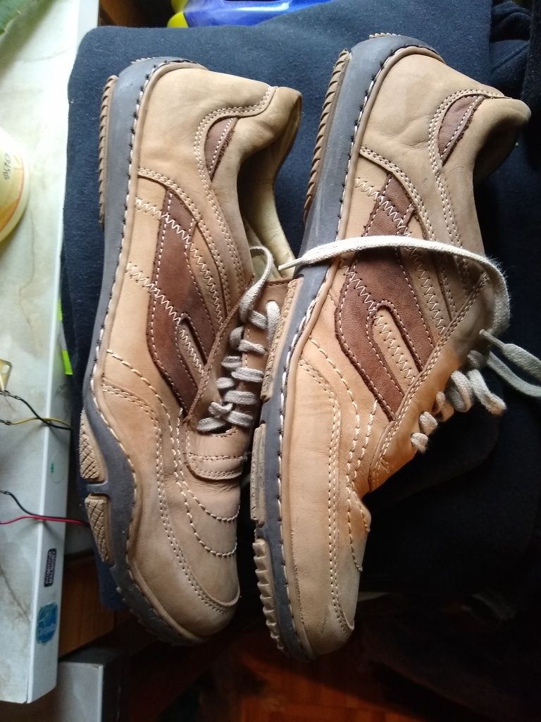 Buty męskie "Rico" rozmiar 41 stan dobry