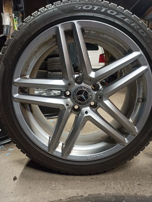 Koła zimowe 18 5x112 Mercedes Audi VW Seat Skoda 225/45 r18 Pirelli