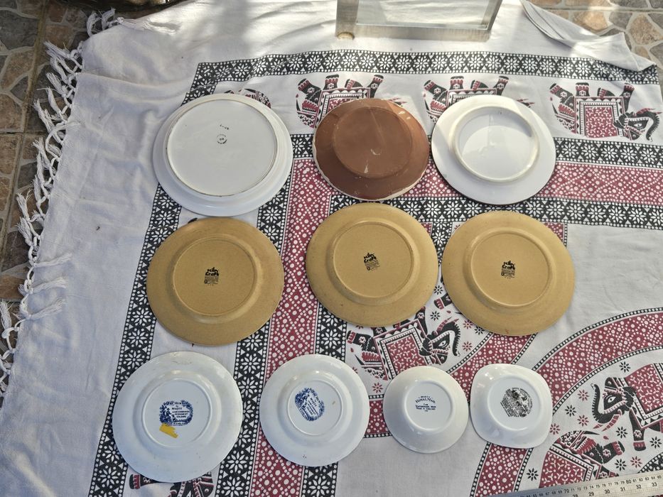 Pratos vintage pintados mão