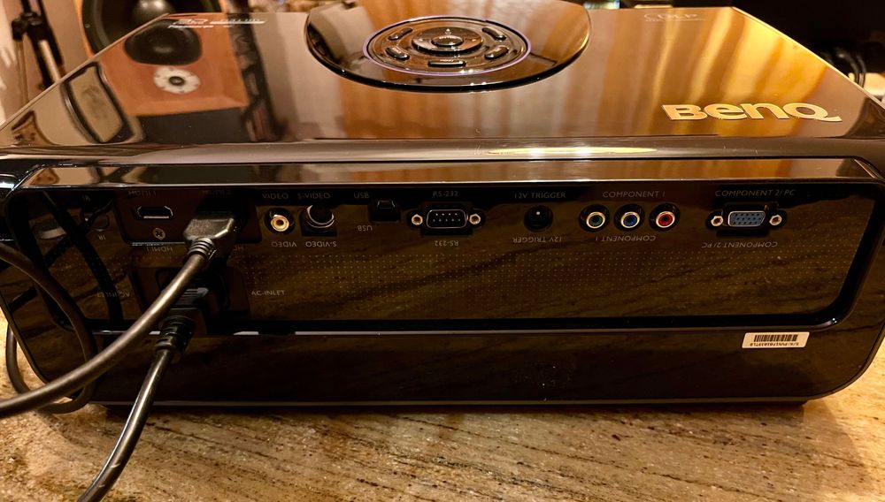 Projektor kina domowego Benq W7500