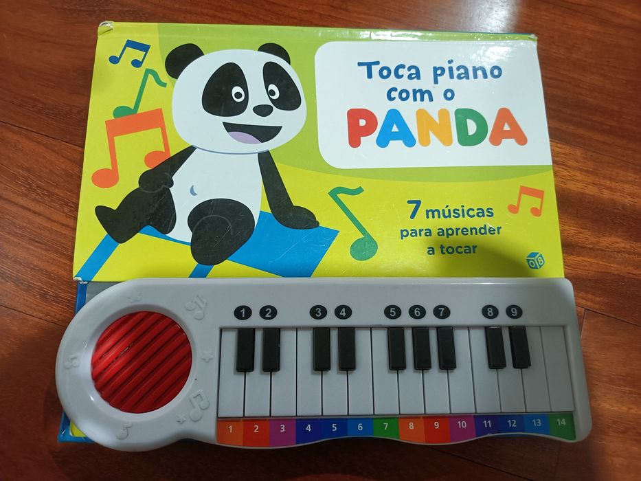 Vendo livro Panda Toca Piano